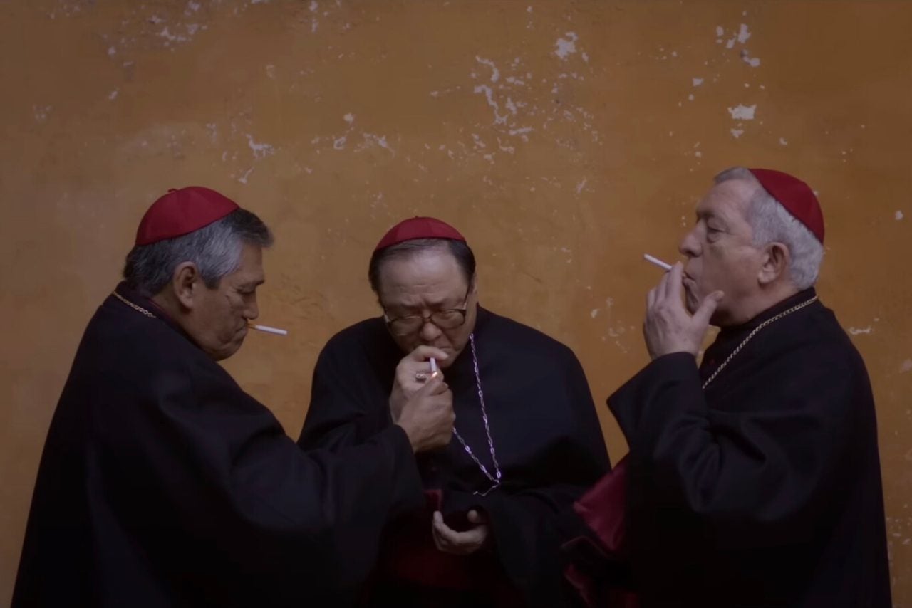 Esta película se hizo en el momento perfecto para conocer qué hay detrás de los cónclaves papales y ya está en streaming