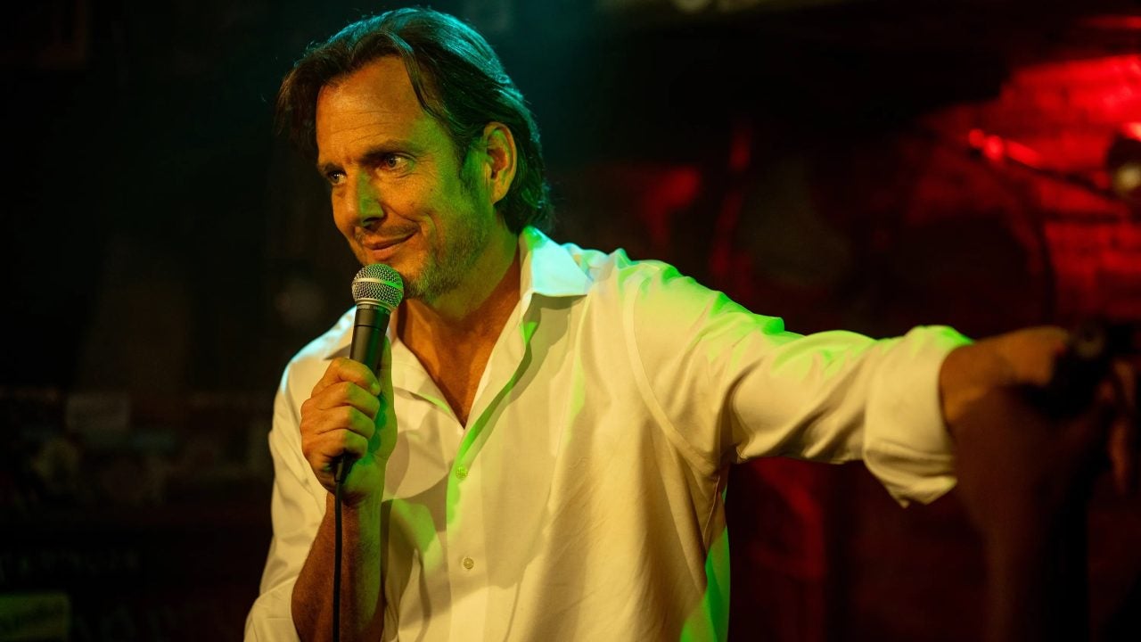 La próxima película de Bradley Cooper y Laura Dern explora las relaciones de mediana edad a través de la comedia