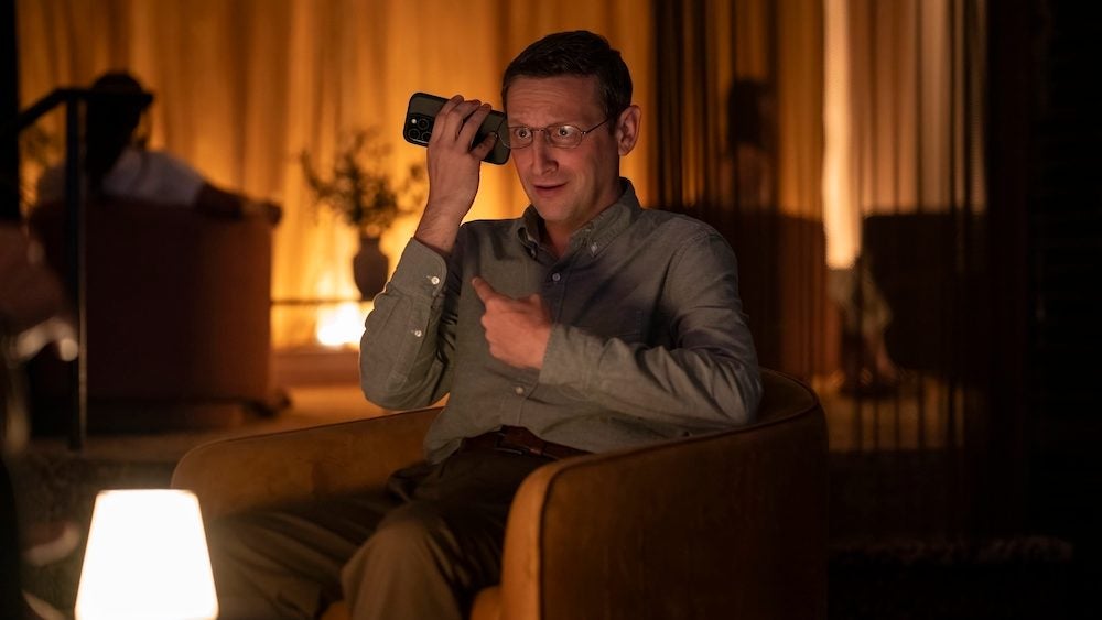 La nueva comedia de HBO Max con la que no desconectar nada de tu trabajo de oficina