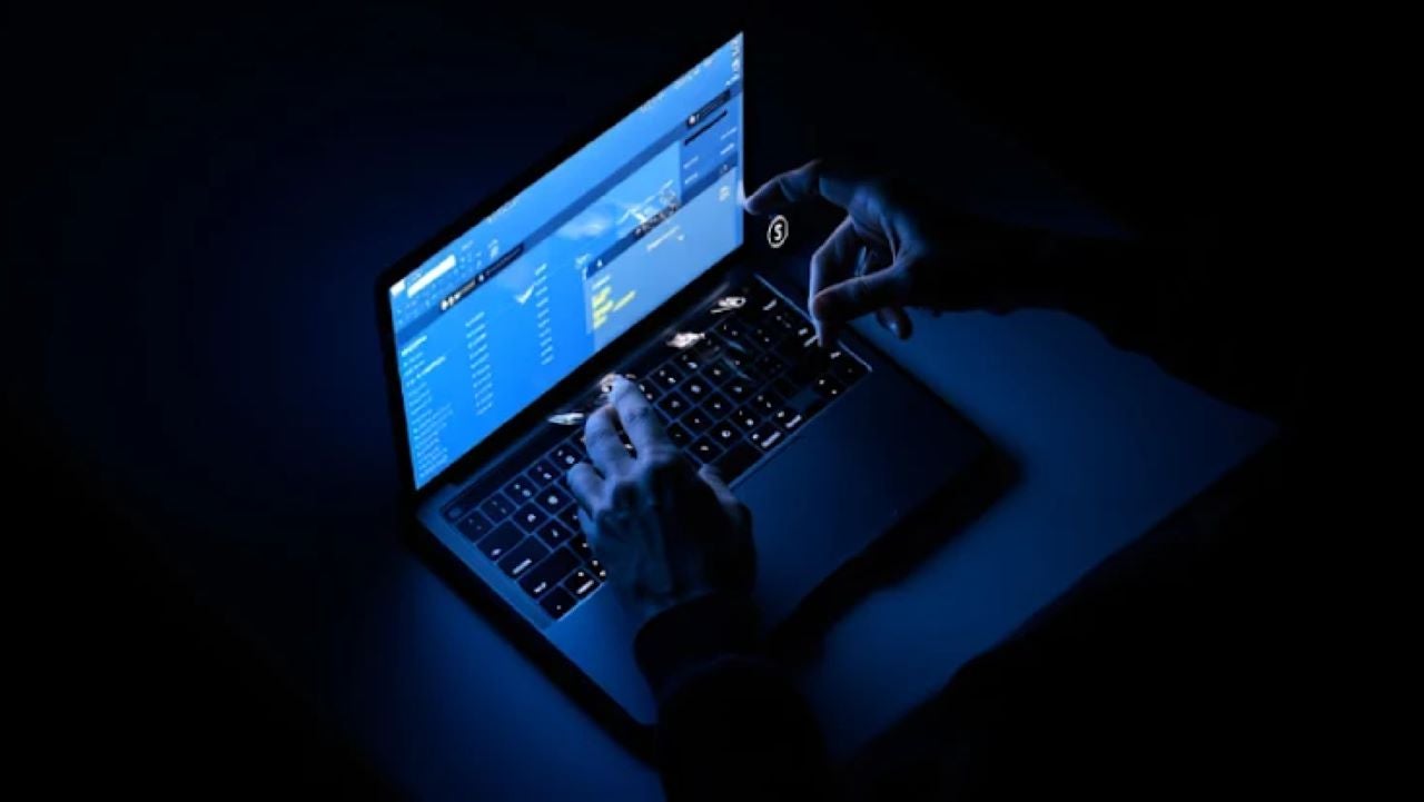 Si no has cobrado este mes, puede que sea cosa de unos hackers. Sí, en serio