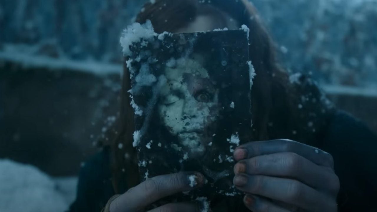 Jacob Elordi está irreconocible en la tráiler de su próxima película dirigida por Guillermo del Toro