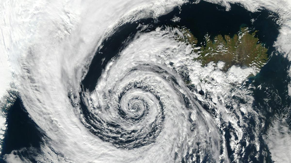 Google ha adelantado con la IA a todos los modelos meteorológicos profesionales del mundo