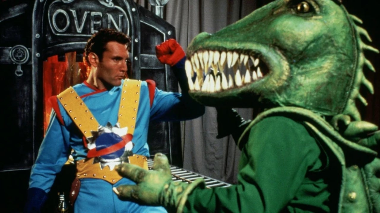 Si piensas que conoces la película de superhéroes que ha fracasado más estrepitosamente, piensa dos veces: esta recaudó 12 millones de dólares costando 75