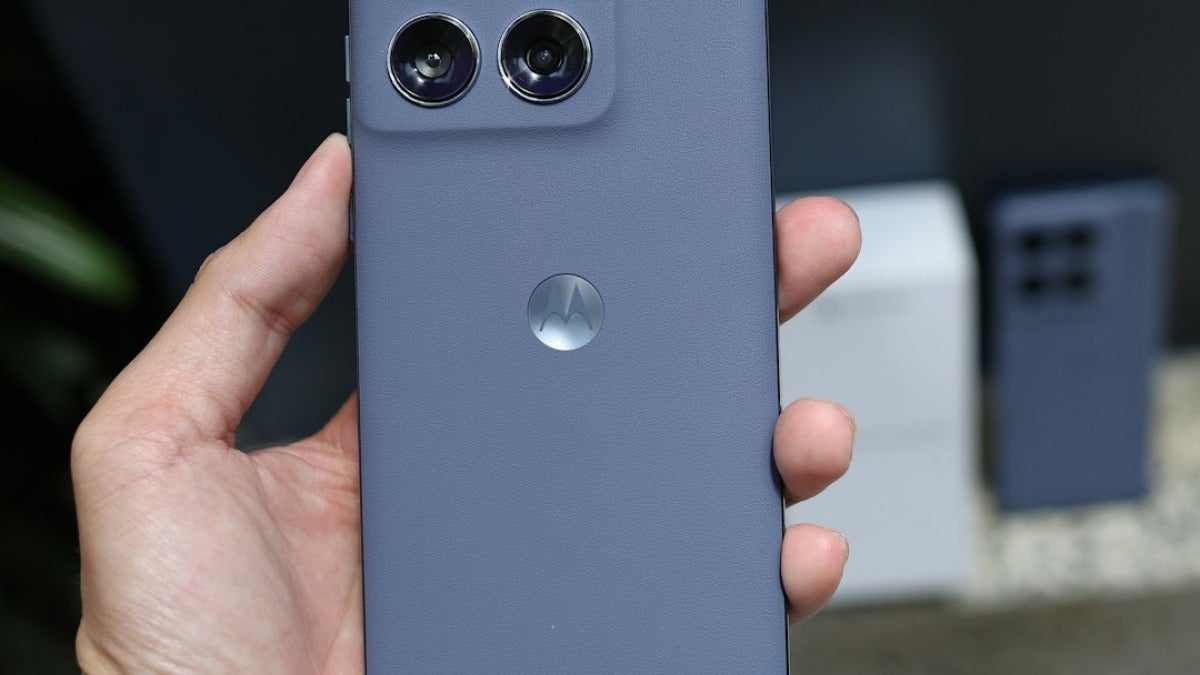 Motorola despliega ya Android 17: empieza por la serie Signature