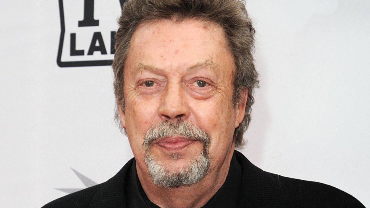 It arrasa de nuevo en HBO Max tras la muerte de Tim Curry