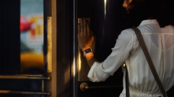 Apple Watch door