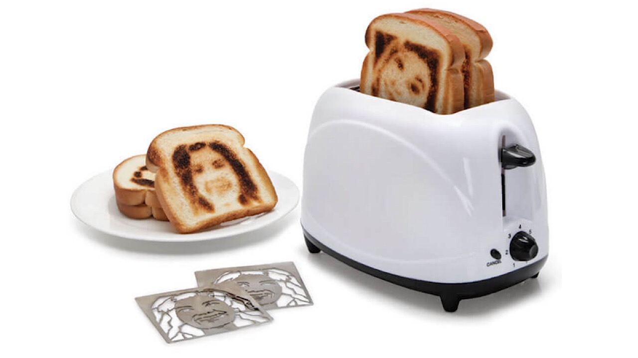 selfie toaster