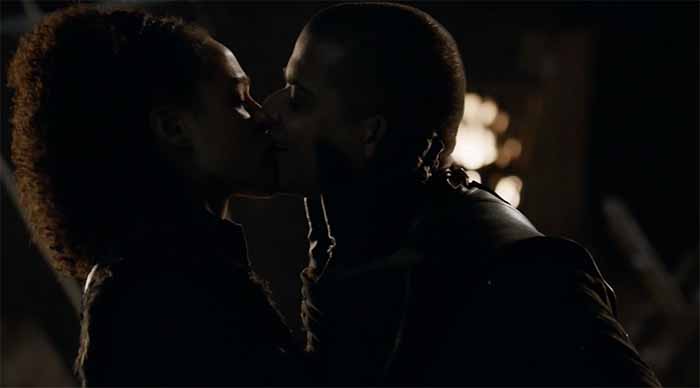 Grey Worm and Missandei kiss