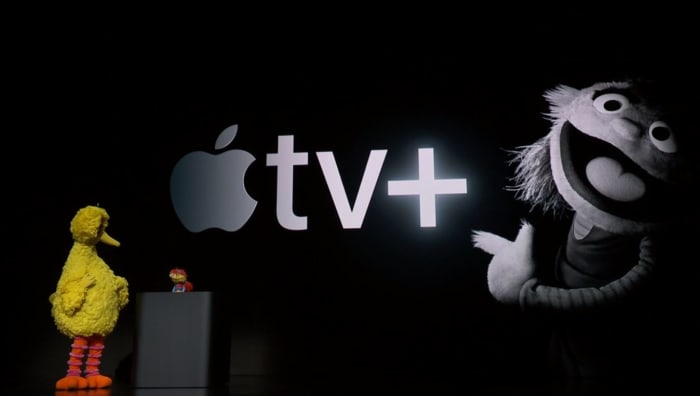 Apple TV+ Helpsters