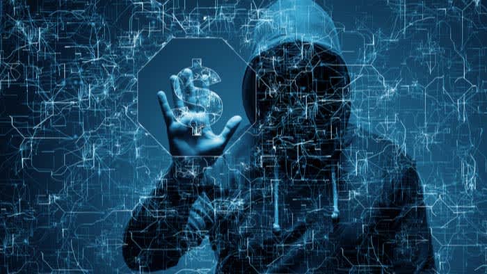 Hacker stealing money
