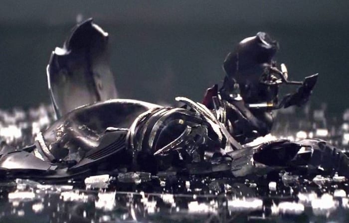 Kylo Ren broken helmet
