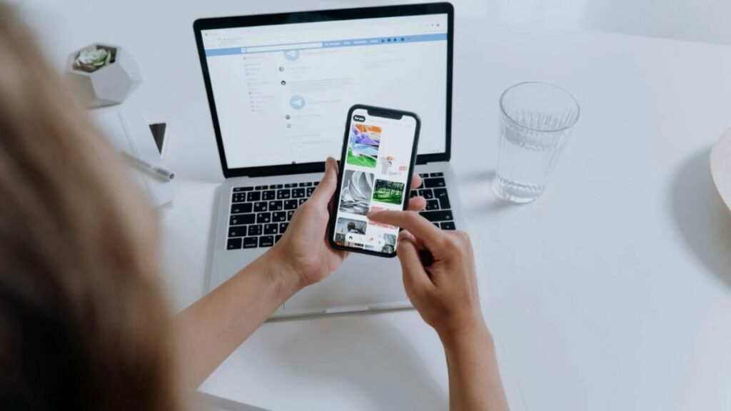 Black Friday using Telegram bots