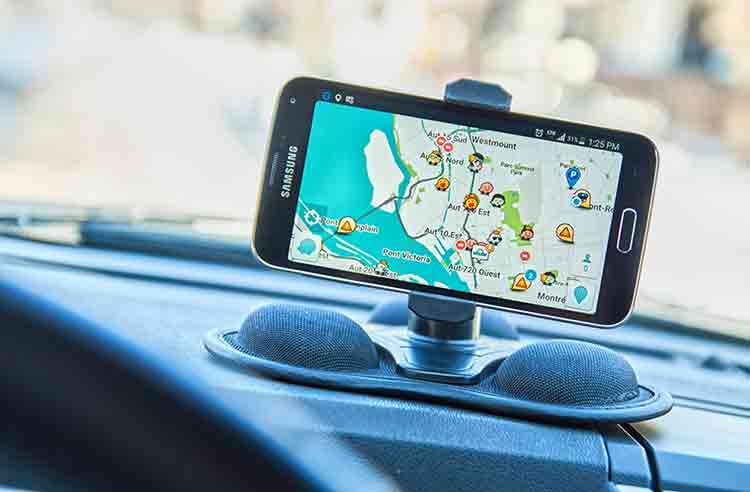 Google targets Waze for its app graveyard