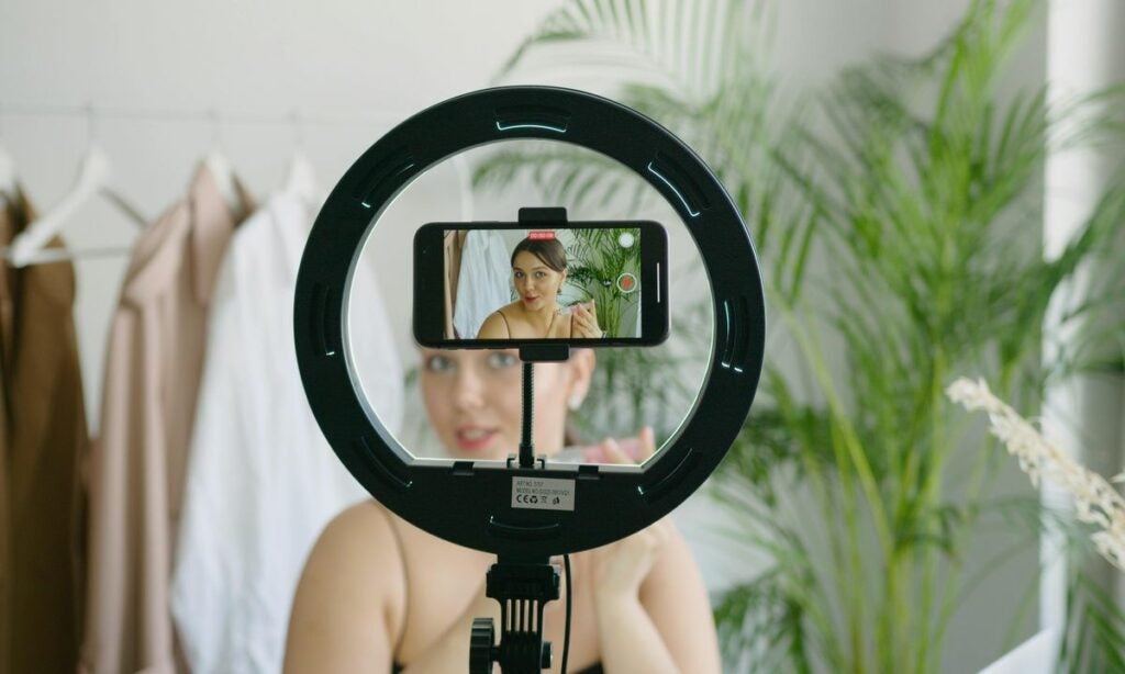 Bardo YouTube Extension