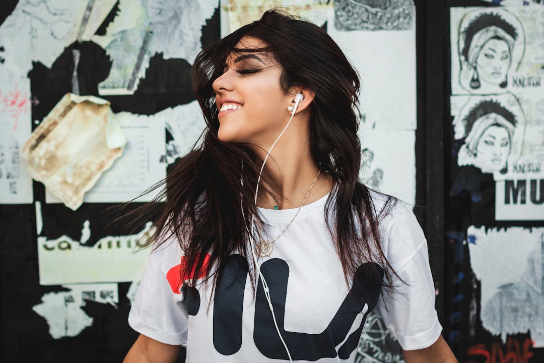 Spotify Vs Apple Music: Who’s Winning the Music Streaming Platforms Wars? Insights and More Stats Inside