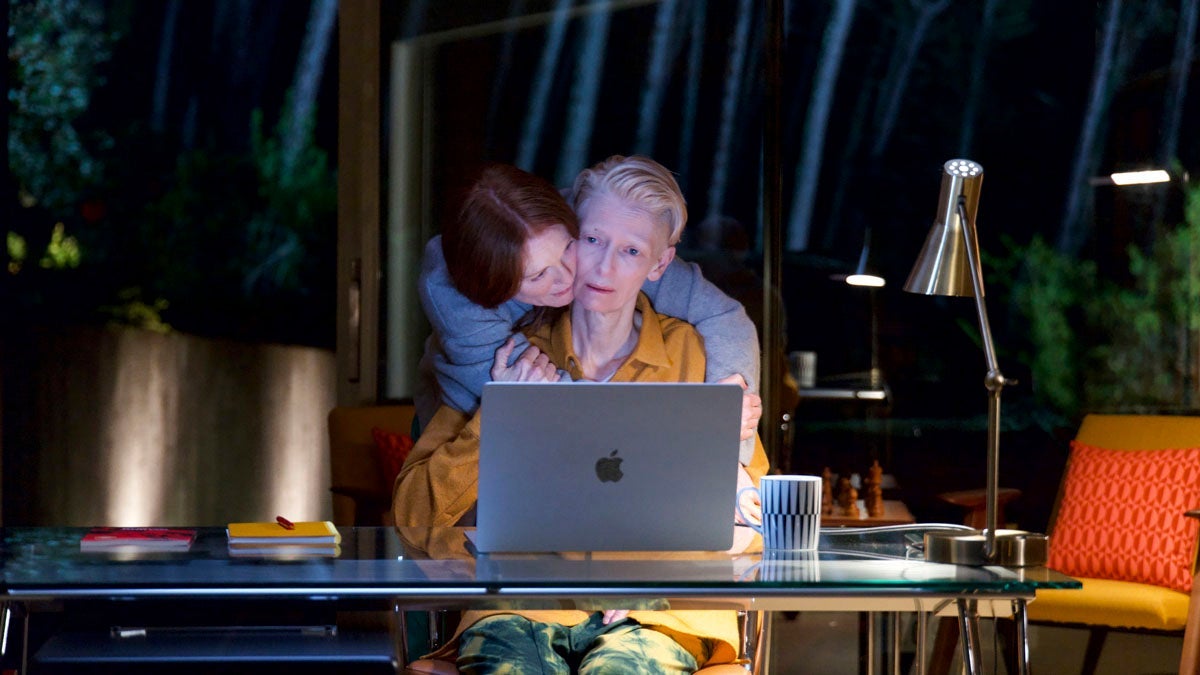 The latest Almodóvar film has been nominated for 10 Goya Awards: we tell you where you can watch it and why