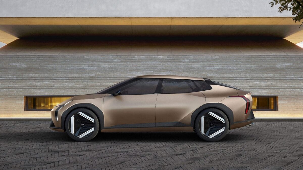 Kia EV4 Launch Falls Short with Only 831 Units Sold in First Month