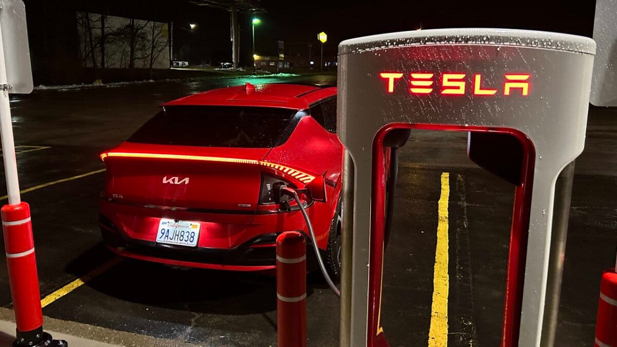 Kia Gain Access to Tesla Superchargers After Hyundai’s Update