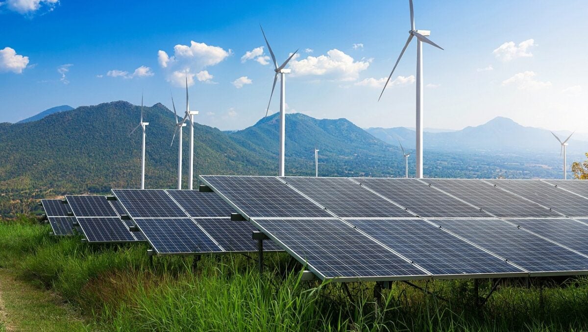 wind-power-vs-solar-energy