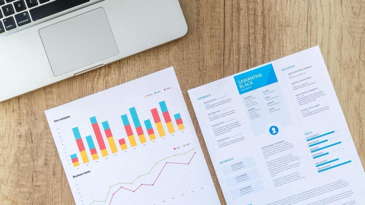 How to make a résumé: tips, layout, information and tricks