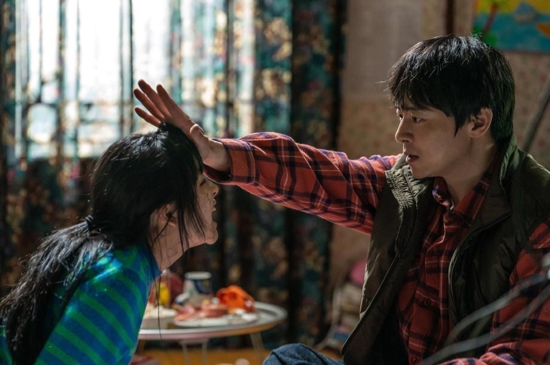 The big summer hit at the Korean box office has raised nearly 6 million dollars and is a peculiar horror comedy