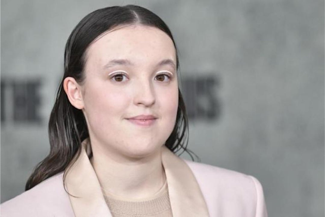 Bella Ramsey doesn't want to distance herself from Pedro Pascal, and that's why she has set out to become a superheroine