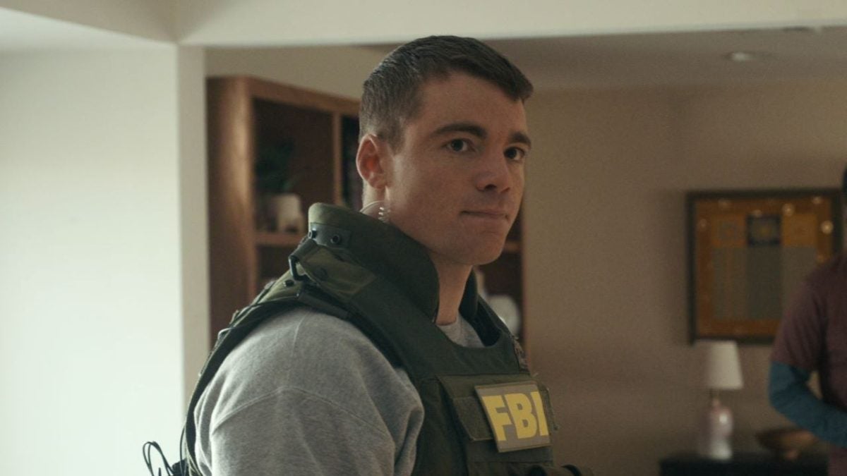 'The Night Agent' presents the brutal and final trailer for season 3 on Netflix