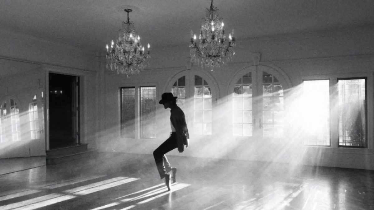 Antoine Fuqua, director of the Michael Jackson biopic, comes out to defend the singer against his accusations