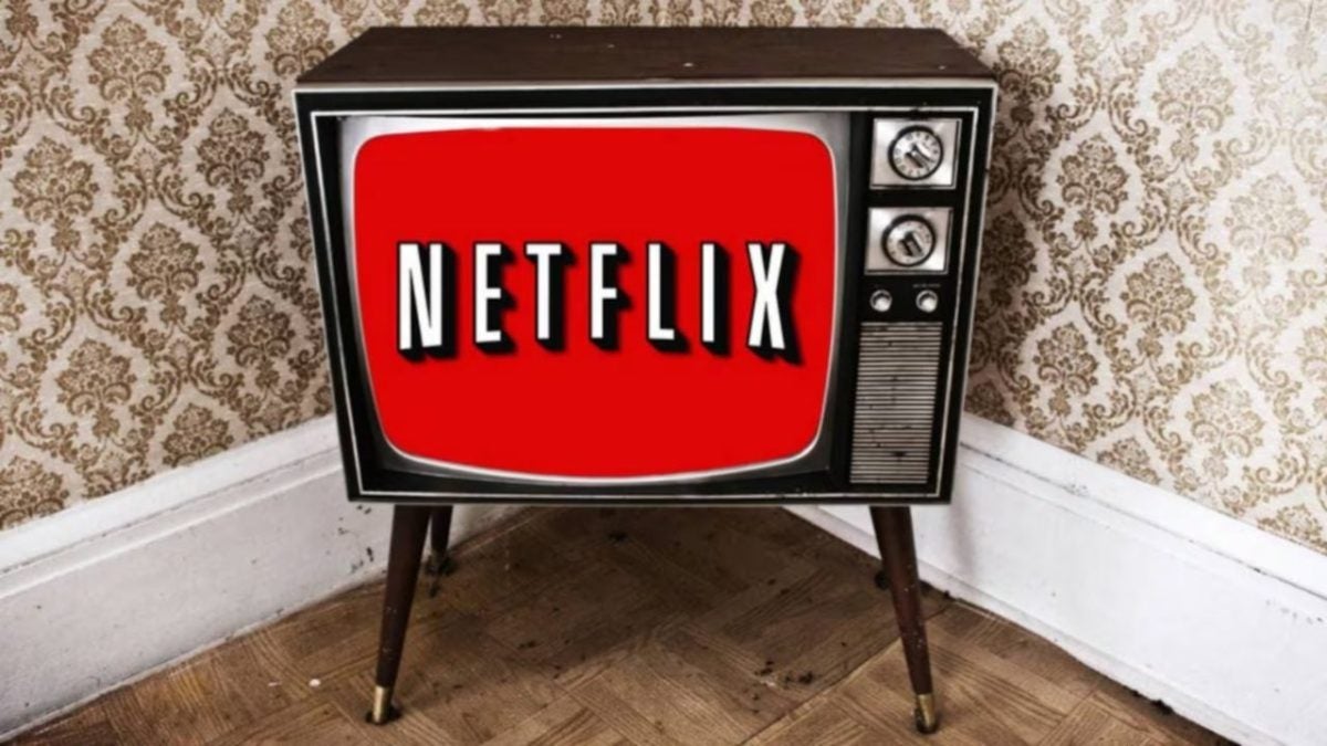 Netflix takes the final step to become the television of a lifetime and starts its daily linear schedule