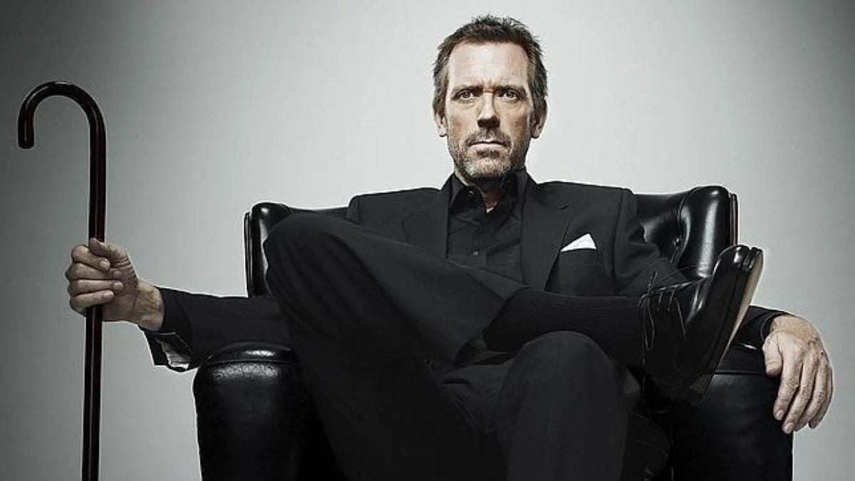 Hugh Laurie goes out to defend House by comparing it to Bach and the blues