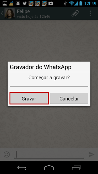Selecionar gravador de voz no WhatsApp