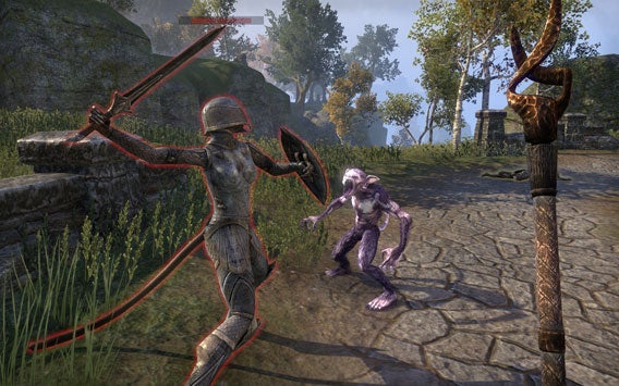 Elder Scrolls Online - Fighting Familiar