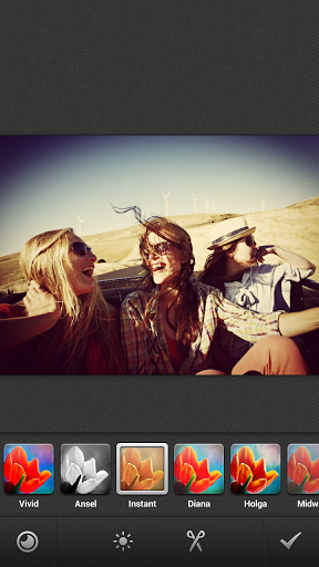 Path rend vos photos plus belles comme Instagram