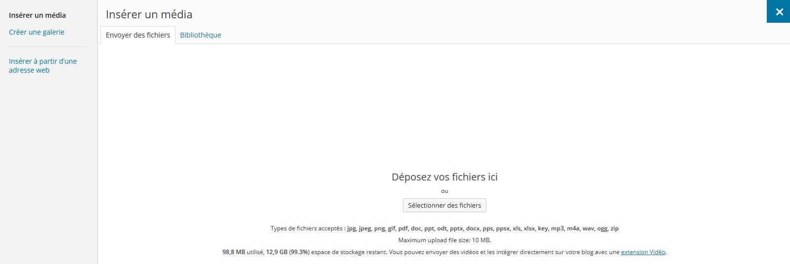 L'avion s'est écrasé dans la forêt