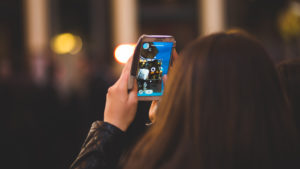 07-4-comportements-à-eviter-Whatsapp-01