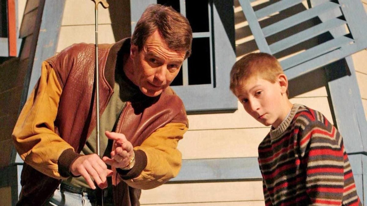 Dans le revival de Malcolm, il y a une absence très importante et Bryan Cranston sait à quoi cela est dû