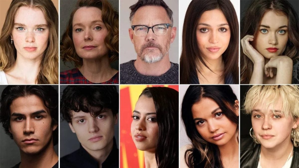 Tu l'as vue plusieurs fois au cinéma, mais jamais en série et dirigée par le maître de l'horreur Mike Flanagan