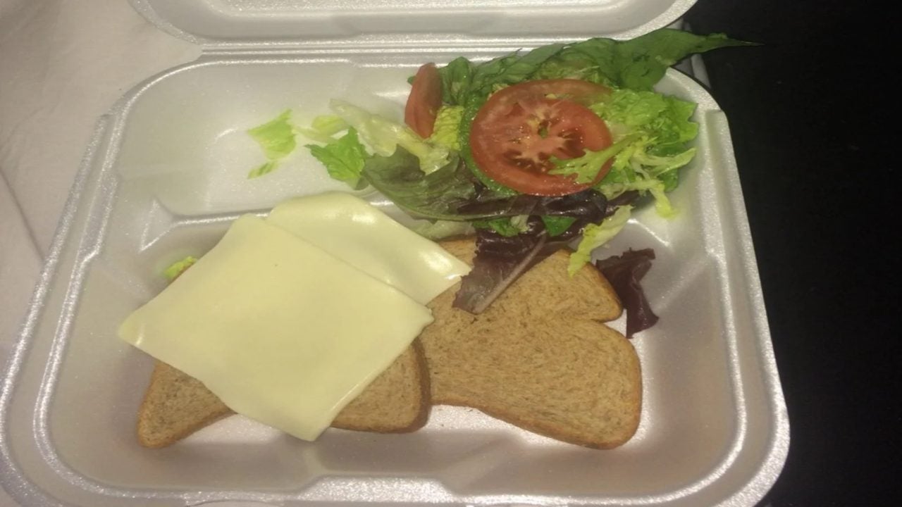 Veux-tu aller à des festivals cet été ? D'abord, regarde ces 3 documentaires sur Netflix au cas où