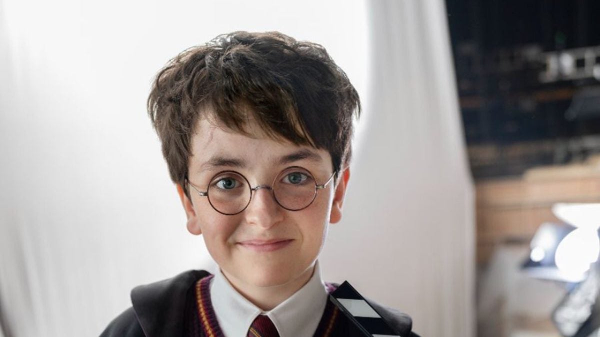 HBO présente son nouveau Harry Potter parmi de nombreux autres acteurs de la nouvelle série