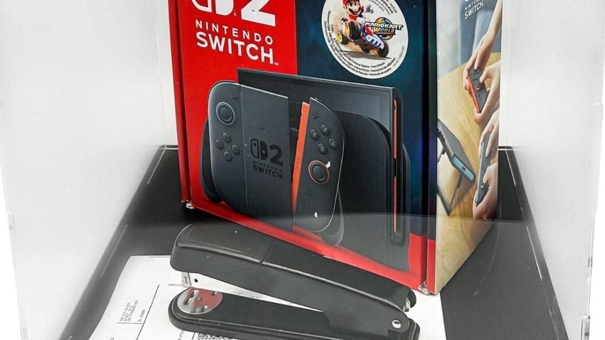 Le plus grand ennemi de la Nintendo Switch 2 est… une agrafeuse de GameStop