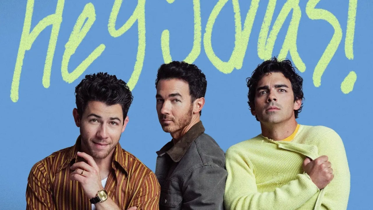 Les Jonas Brothers lancent un nouveau podcast. Quelle en est la raison ? Tout le monde a un podcast