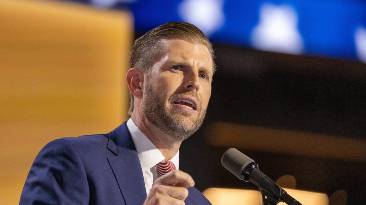 Eric Trump lié à une start-up de robots humanoïdes armés: le contrat du Pentagone relance la polémique