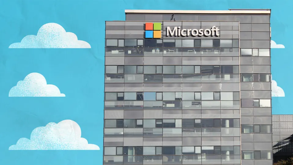 Microsoft Teams y Outlook se caen: miles de usuarios intentan acceder, pero no pueden