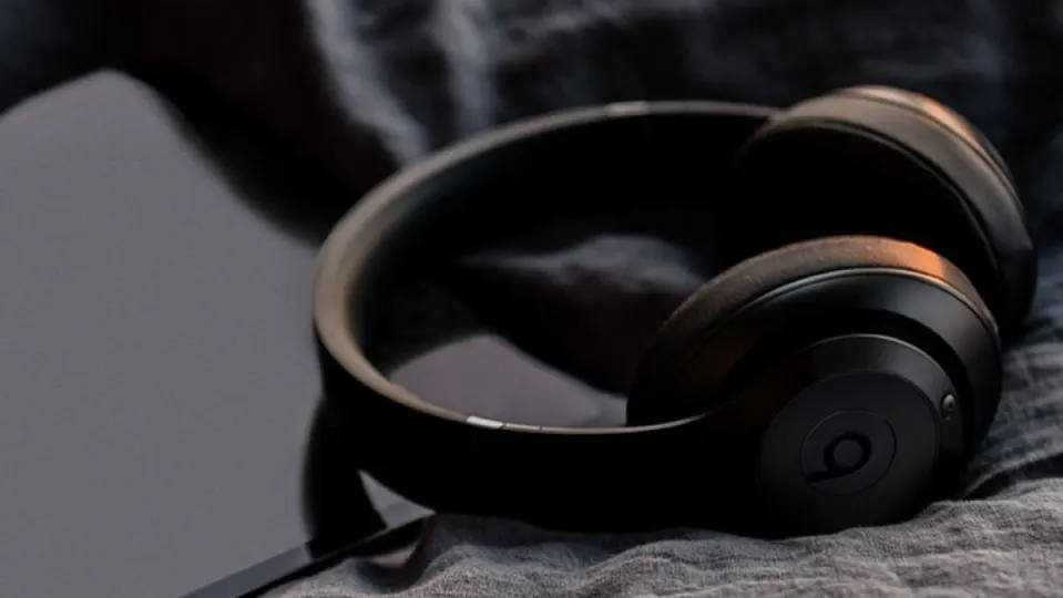 Estos auriculares inalámbricos de alta gama Beats desploman su precio por el Prime Day de Amazon