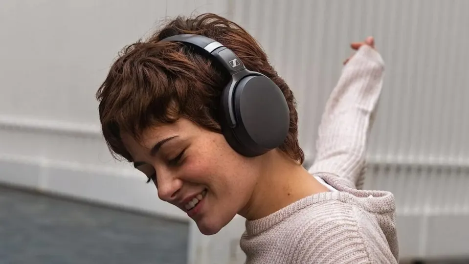 Chollo imbatible: estos auriculares Sennheiser tocan fondo en Amazon con un 60% de descuento
