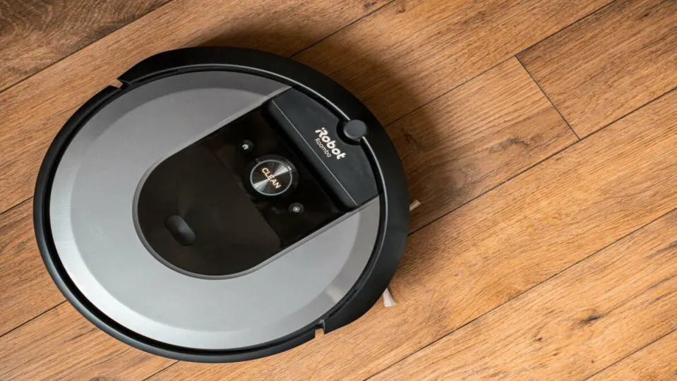 Potente, autónoma y multifunción: la Roomba más vendida en Amazon tiene más de 100 eurazos de descuento
