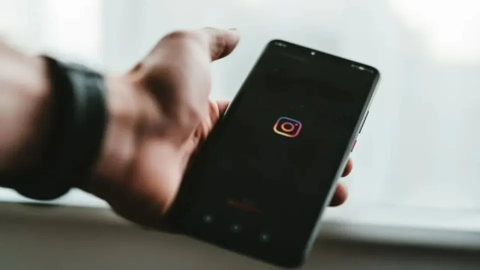 Instagram permitirá por fin descargar Reels “dentro” de la app