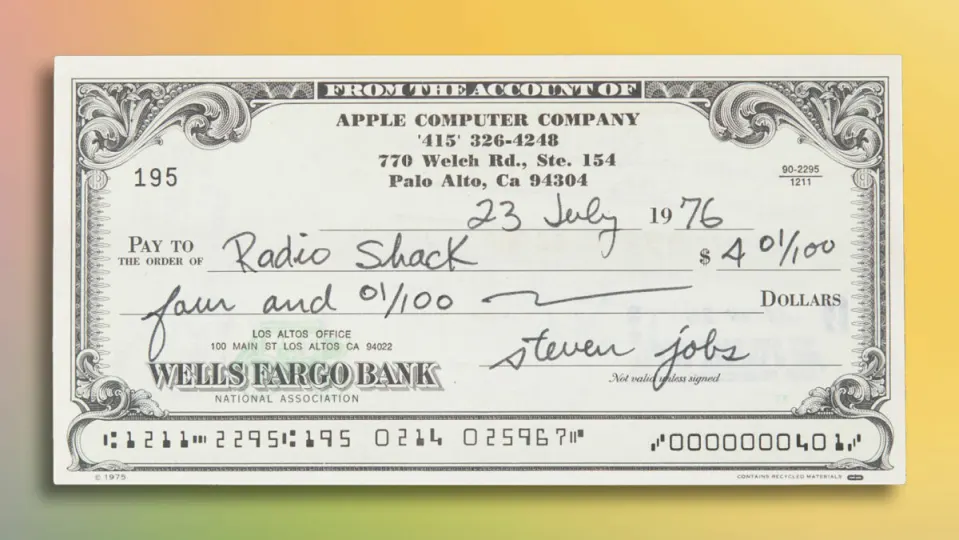 Este raro cheque firmado por Steve Jobs se subasta por una cifra récord
