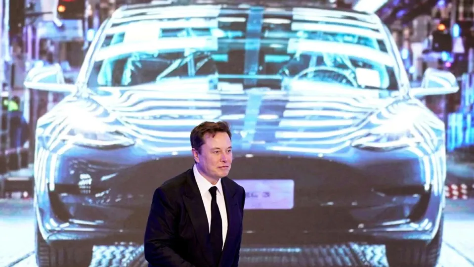 More fines for Elon Musk, this time for Tesla