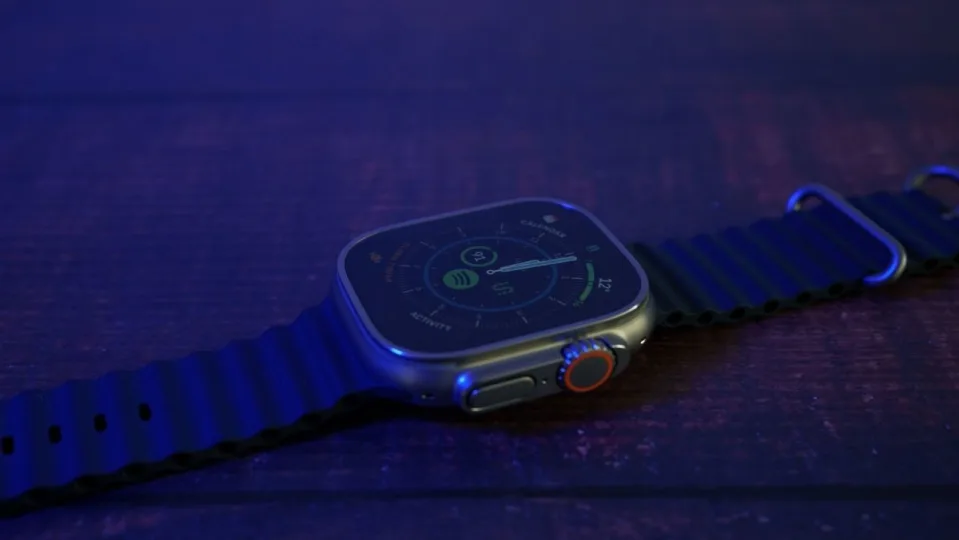Apple Watch Ultra 2 dimmed in the dark, users are not happy